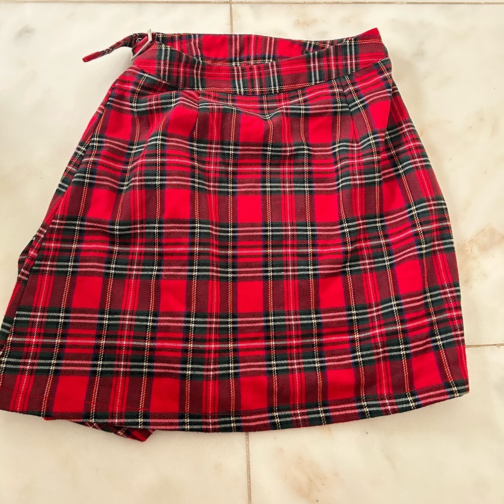 red plaid john galt/brandy melville skirt
